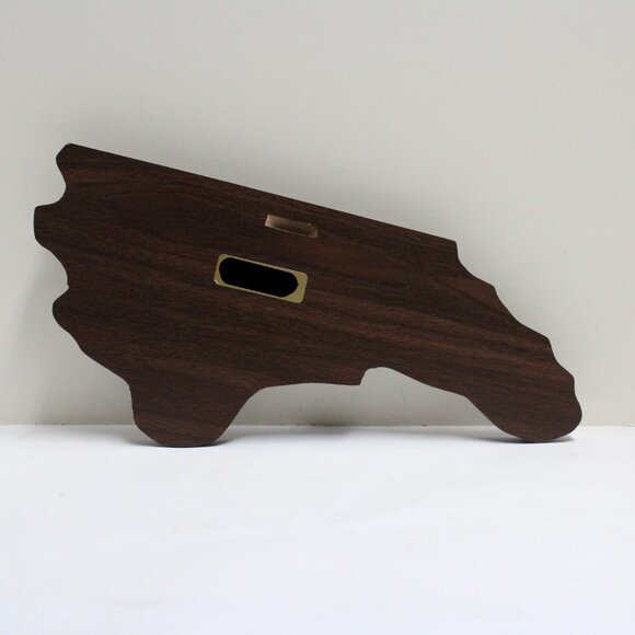 Preowned North Carolina Shaped Plaque Base With Gavel & Damage - Picture 3 of 10